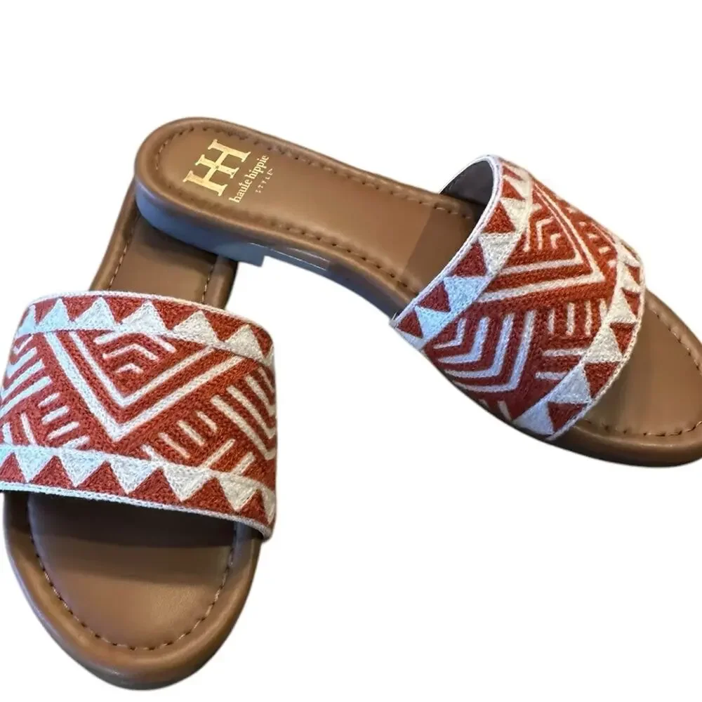 Haute Hippie Women’s Size 6.5 Rust and White Tribal Design Slip On Sandals
